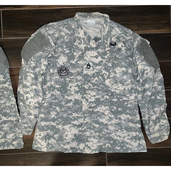 Lot of 2 Universal Camo Pattern UCP Uniform Tops, MedReg & Small Long - Picture 3 of 5